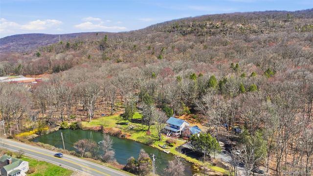 1285 Lakes Road, Monroe, NY 10950
