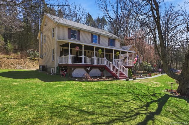1285 Lakes Road, Monroe, NY 10950