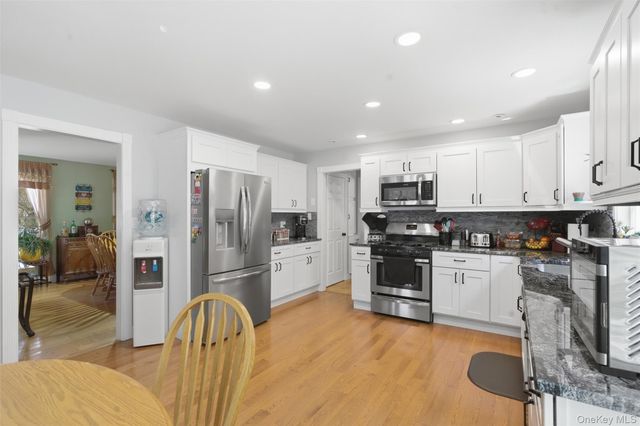 1285 Lakes Road, Monroe, NY 10950