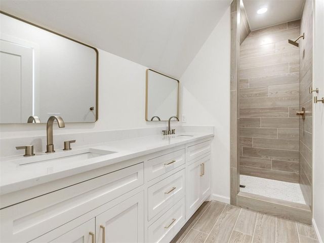 2500 Amante Court, Edmond, OK 73034