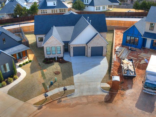 2500 Amante Court, Edmond, OK 73034