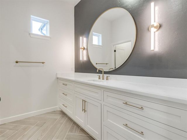 2500 Amante Court, Edmond, OK 73034