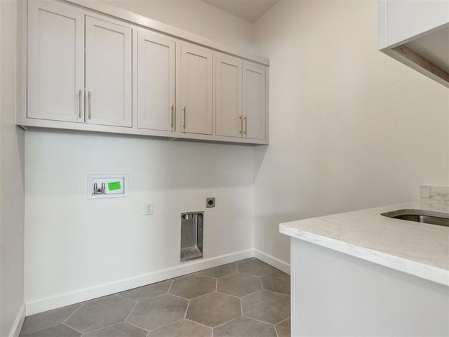 2500 Amante Court, Edmond, OK 73034