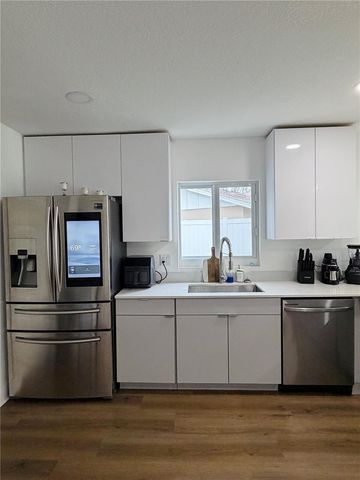 8705 TAHITI LANE, Tampa, FL 33615