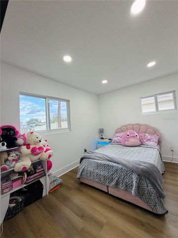 8705 TAHITI LANE, Tampa, FL 33615