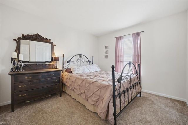 107 Ripon WAY, Newport News, VA 23608