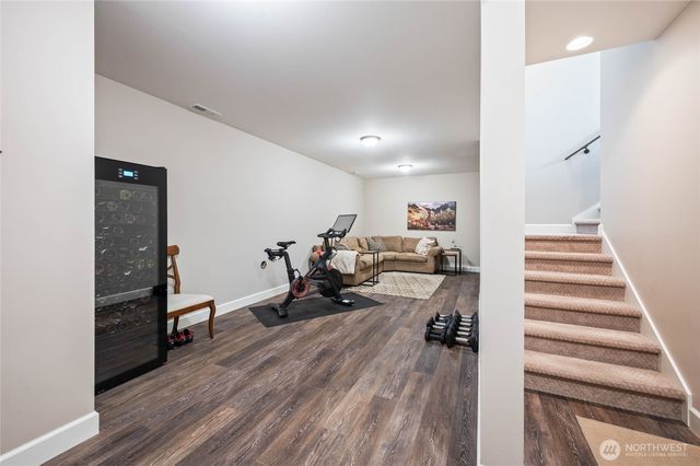 719 19th Street NE, East Wenatchee, WA 98802