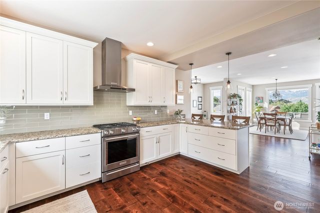 719 19th Street NE, East Wenatchee, WA 98802