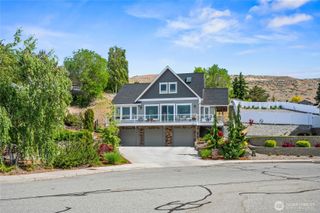 719 19th Street NE, East Wenatchee, WA 98802