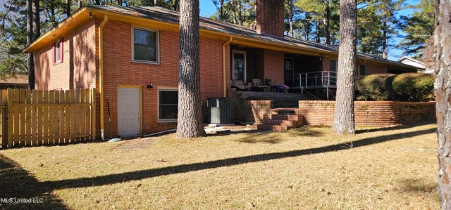 160 Bristol Boulevard, Jackson, MS 39204