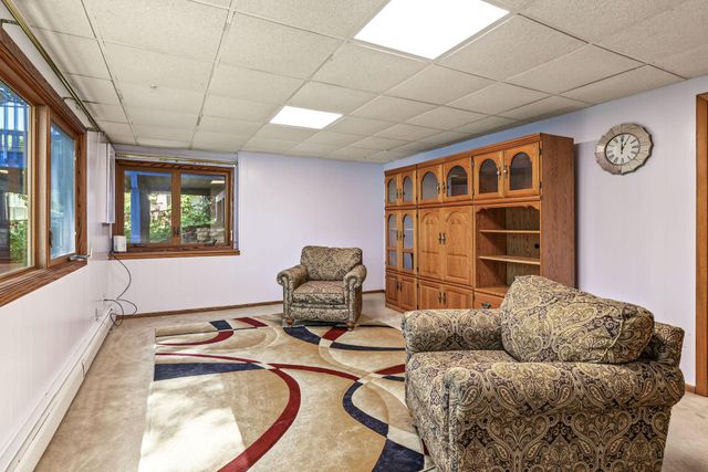 4738 Decatur Place N, New Hope, MN 55428