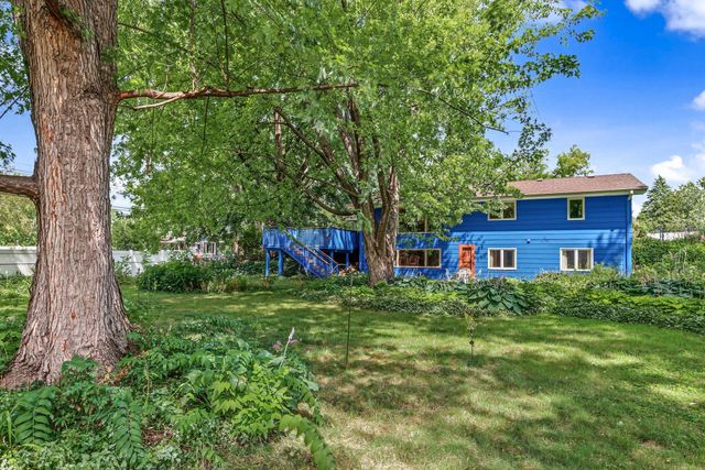 4738 Decatur Place N, New Hope, MN 55428