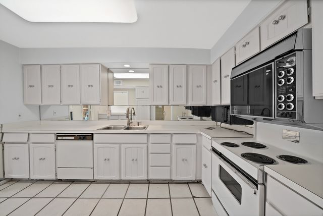 12574 Burninglog Lane, Dallas, TX 75243