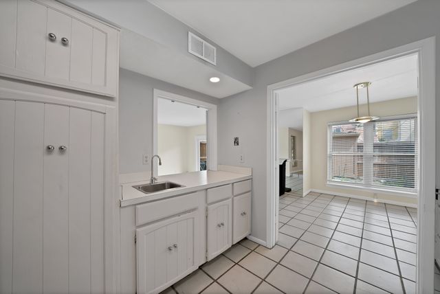 12574 Burninglog Lane, Dallas, TX 75243