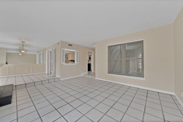 12574 Burninglog Lane, Dallas, TX 75243