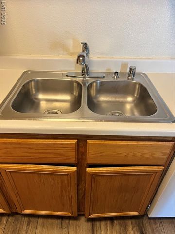 3318 North Decatur Boulevard 1054, Las Vegas, NV 89130