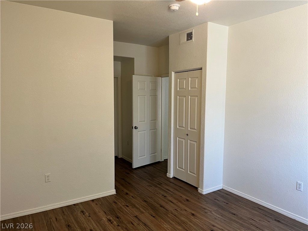 3318 North Decatur Boulevard 1054, Las Vegas, NV 89130