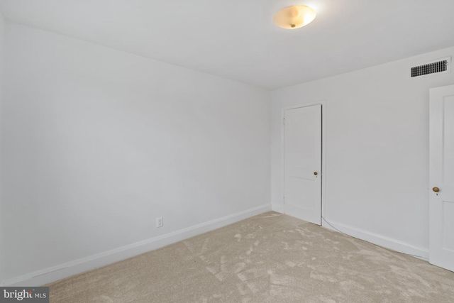 3302 NORTHERN PKWY E, Baltimore, MD 21206