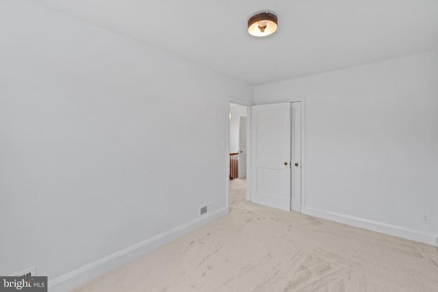 3302 NORTHERN PKWY E, Baltimore, MD 21206