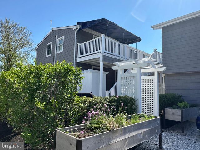 16 W 83RD ST, Harvey Cedars, NJ 08008