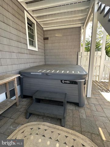 16 W 83RD ST, Harvey Cedars, NJ 08008