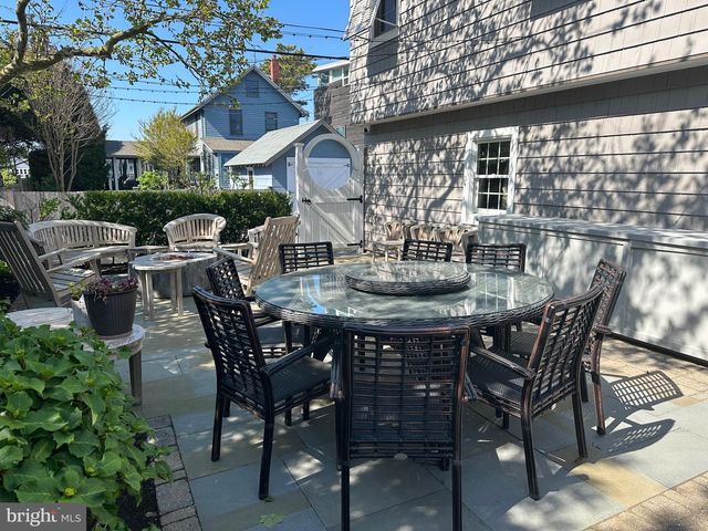 16 W 83RD ST, Harvey Cedars, NJ 08008