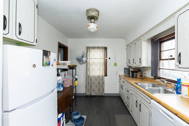 4119 Ardmore Road, Des Moines, IA 50310