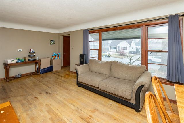 4119 Ardmore Road, Des Moines, IA 50310