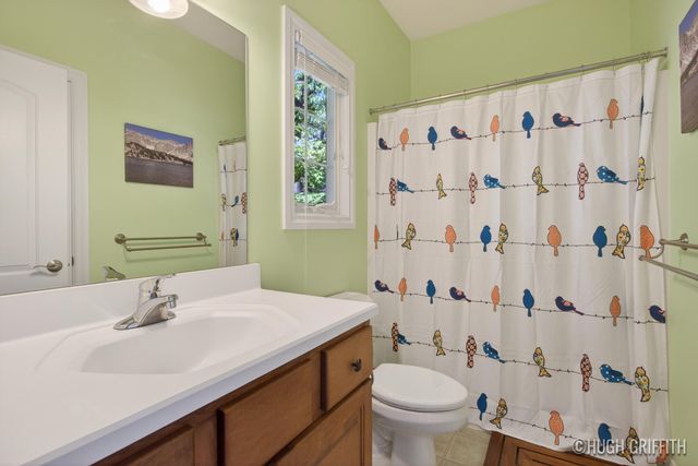 12917 Oak Highland Drive, Lowell, MI 49331