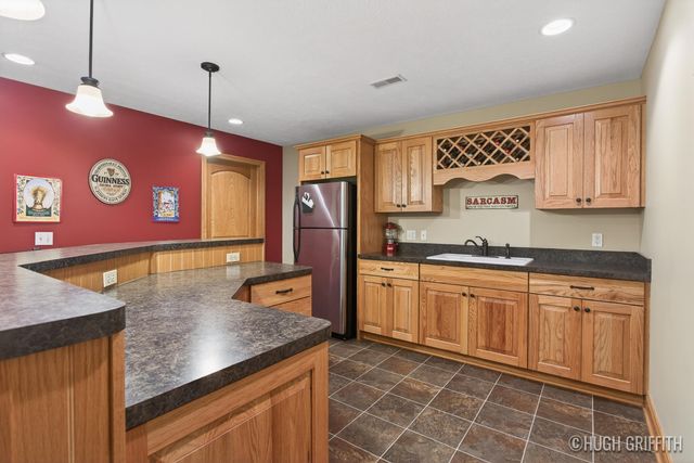 12917 Oak Highland Drive, Lowell, MI 49331