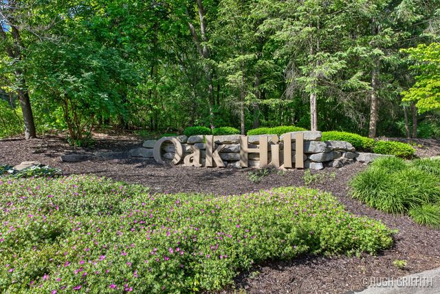 12917 Oak Highland Drive, Lowell, MI 49331