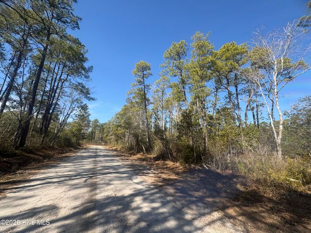 516 Barclay Road, Southport, NC 28461