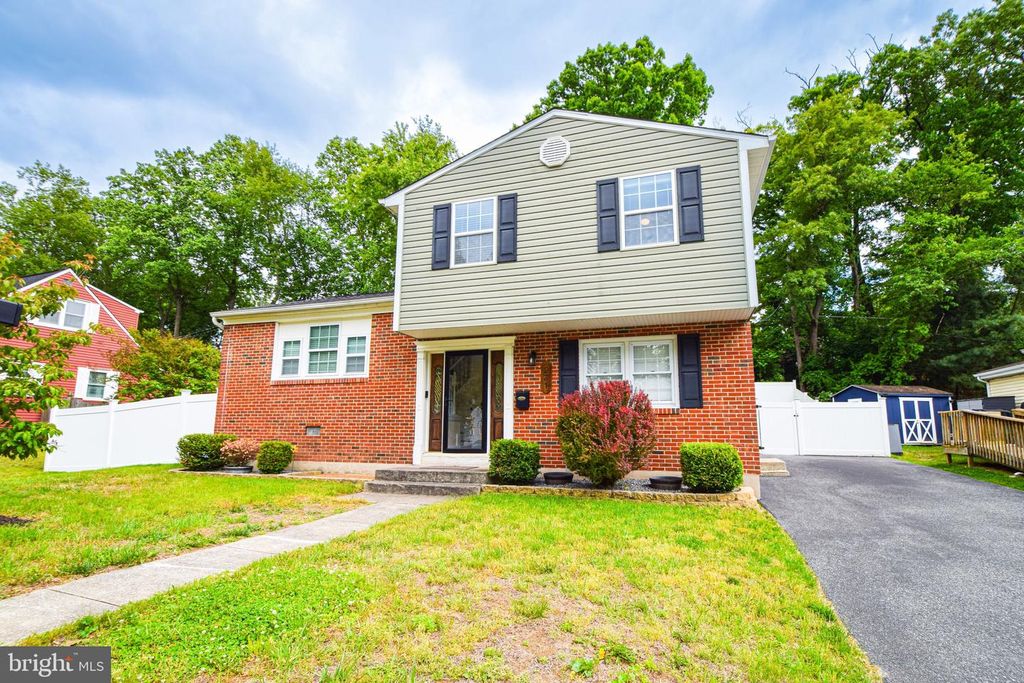 Image 1 of property listing at 231 CHARTLEY DR, Reisterstown, MD 21136