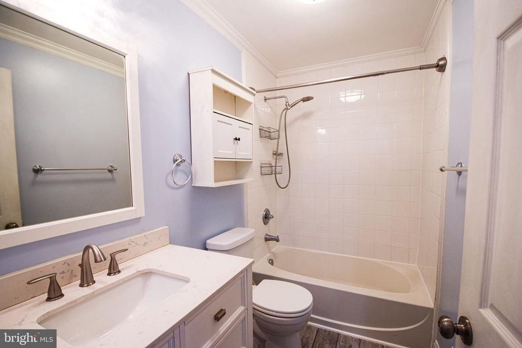 Image 14 of property listing at 231 CHARTLEY DR, Reisterstown, MD 21136