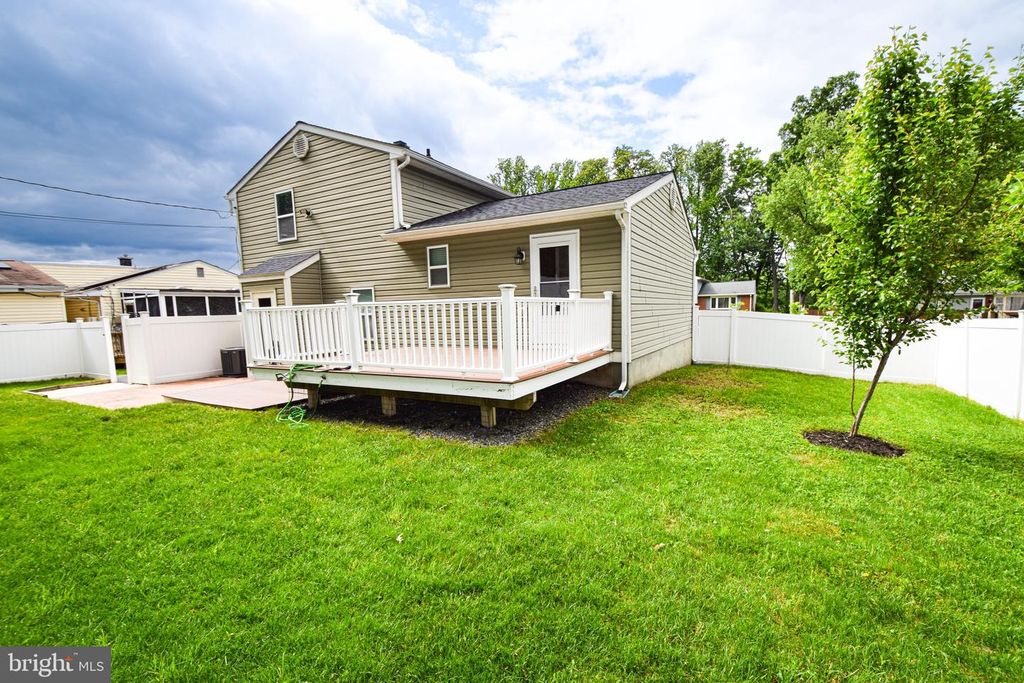 Image 28 of property listing at 231 CHARTLEY DR, Reisterstown, MD 21136