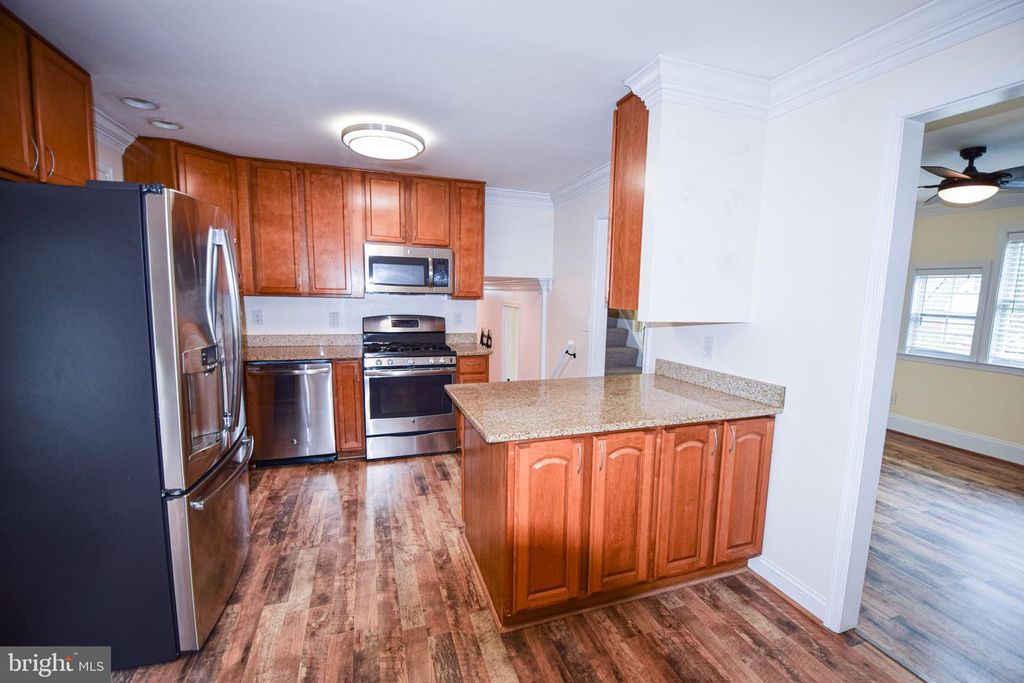 Image 8 of property listing at 231 CHARTLEY DR, Reisterstown, MD 21136
