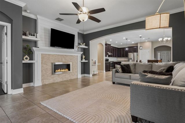 19546 WHISPERING BROOK DRIVE, Tampa, FL 33647