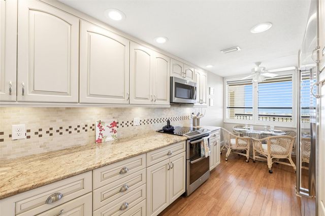 9415 BLIND PASS ROAD PH4, St Pete Beach, FL 33706