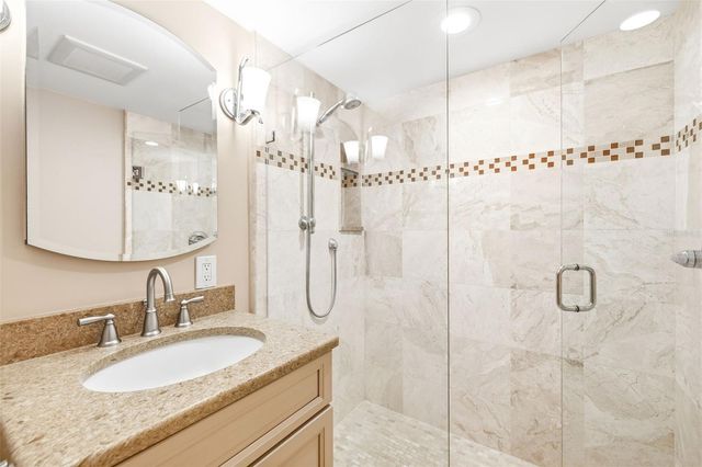 9415 BLIND PASS ROAD PH4, St Pete Beach, FL 33706