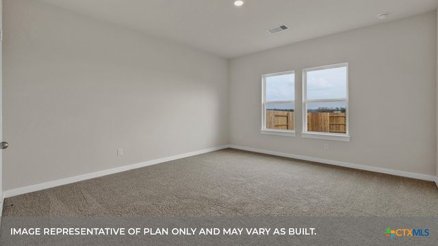 137 LAS LOMAS Drive, San Marcos, TX 78666