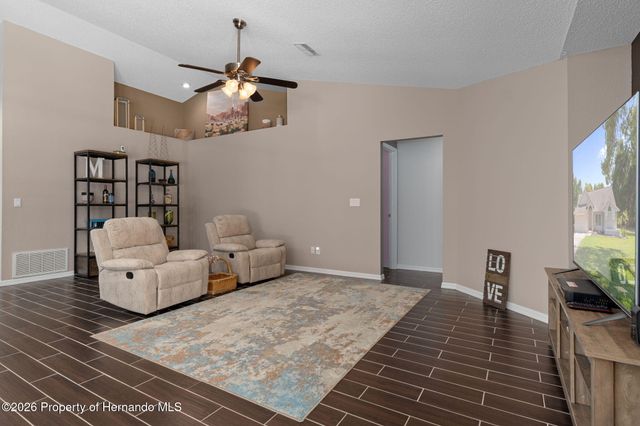 10417 Golfers Way, Spring Hill, FL 34608