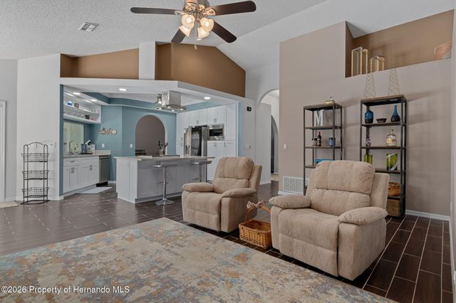 10417 Golfers Way, Spring Hill, FL 34608