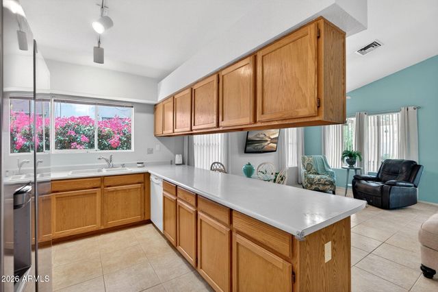 1965 E MORROW Drive, Phoenix, AZ 85024