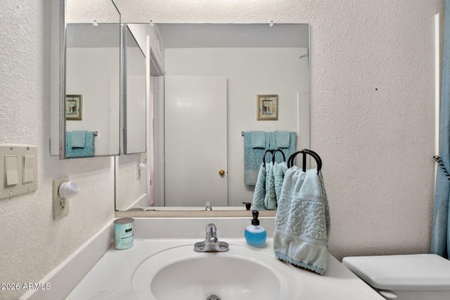 1965 E MORROW Drive, Phoenix, AZ 85024
