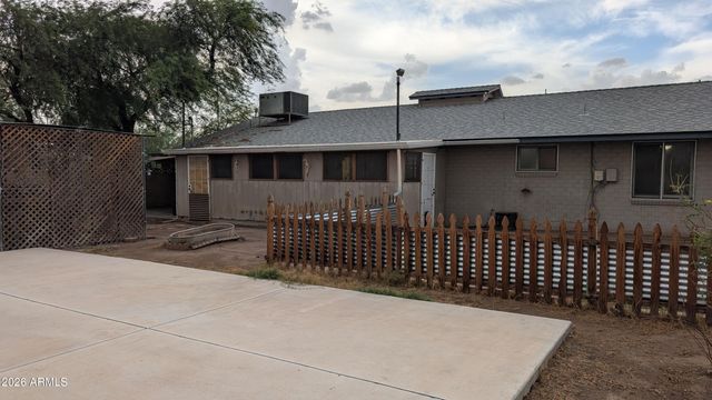 2245 W OSBORN Road, Phoenix, AZ 85015