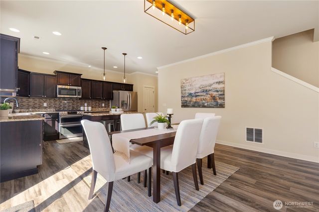 130 202nd Place SW, Lynnwood, WA 98036