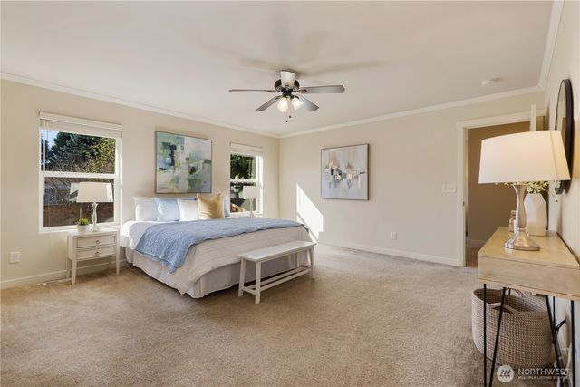 130 202nd Place SW, Lynnwood, WA 98036