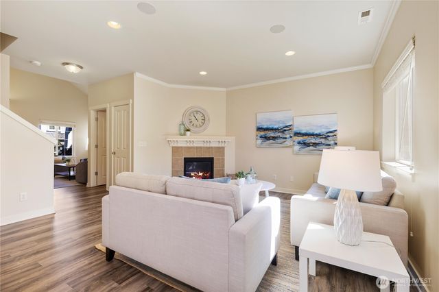 130 202nd Place SW, Lynnwood, WA 98036