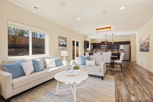 130 202nd Place SW, Lynnwood, WA 98036