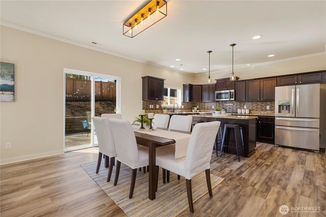 130 202nd Place SW, Lynnwood, WA 98036